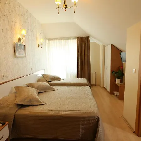 Avcilar Hotell 3*