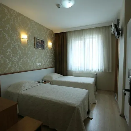 Avcilar Hotell 3*