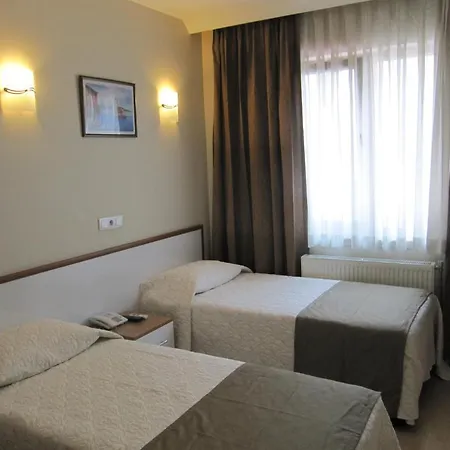 Avcilar Hotell 3*