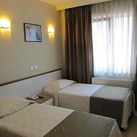 Отель Avcilar 3*